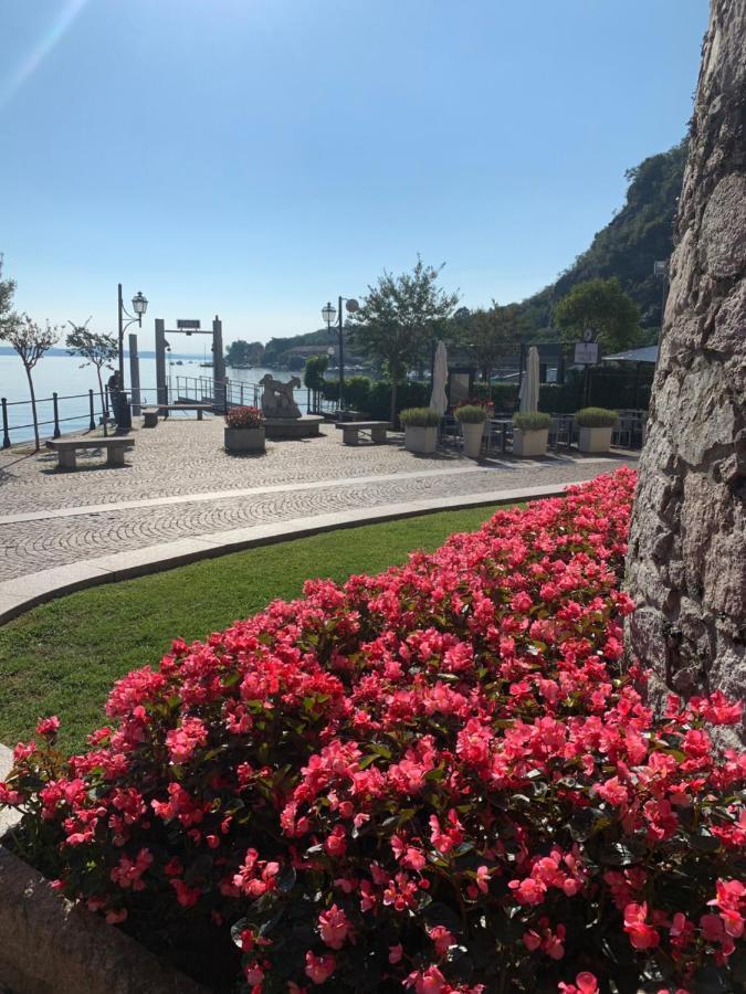 La Feriolina - Appartamento Al Lago Con Giardino Privato Baveno Exteriör bild